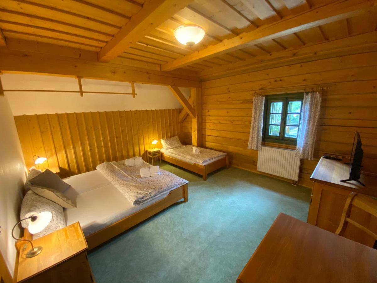 Bruckneruv Dum Hotel Prasily Kültér fotó